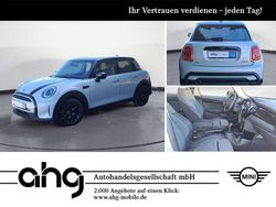White silver metallic Gebraucht 2022 Mini Cooper Kleinwagen | 21.790 € (Fairer Preis)