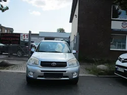 Silber Gebraucht 2004 Toyota RAV4 Sol SUV | 3.700 € (Guter Preis)