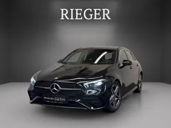 Schwarz Gebraucht 2024 Mercedes A200 AMG Limousine | 31.799 € (Fairer Preis)
