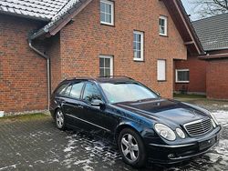 Blau Gebraucht 2005 Mercedes E280 Kombi | 4.000 € (Guter Preis)