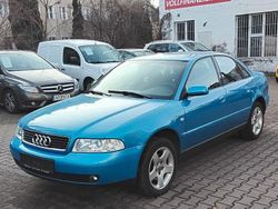 Blau Gebraucht 2000 Audi A4 Limousine | 2.950 € (Etwas zu teuer)