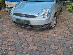 Silber Gebraucht 2003 Ford Fiesta Kleinwagen | 1.500 € (Fairer Preis)