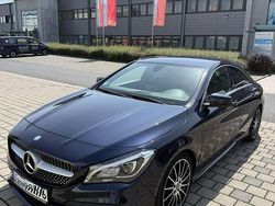 Blau Gebraucht 2016 Mercedes CLA180 AMG line Limousine | 18.000 € (Fairer Preis)