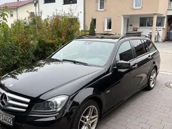 Schwarz Gebraucht 2011 Mercedes C200 Avantgarde Kombi | 14.100 € (Teuer)