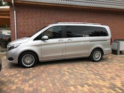 Silber Gebraucht 2017 Mercedes V250 Avantgarde Van / Kleinbus | 45.000 € (Teuer)