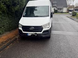 Weiß Gebraucht 2016 Hyundai H 350 Van | 8.000 € (Fairer Preis)