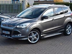 Grau Gebraucht 2014 Ford Kuga Individual SUV | 9.390 € (Fairer Preis)