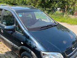 Gebraucht 2002 Opel Zafira Van / Kleinbus | 455 € (Fairer Preis)