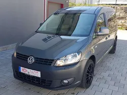 Grau Gebraucht 2011 VW Caddy Maxi Van / Kleinbus | 5.400 € (Fairer Preis)