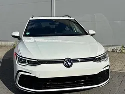 Weiß Gebraucht 2021 VW Golf VIII R-line Kombi | 25.999 € (Fairer Preis)