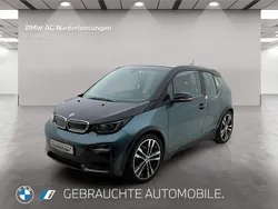 Blau Gebraucht 2022 BMW i3 Kleinwagen | 23.907 € (Fairer Preis)