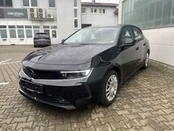Diamantschwarz Gebraucht 2022 Opel Astra Enjoy Limousine | 18.390 € (Fairer Preis)