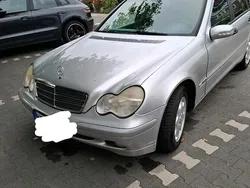 Silber Gebraucht 2003 Mercedes C180 Kombi | 780 € (Superpreis)