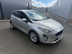 Silber Gebraucht 2018 Ford Fiesta Cool & Connect Kleinwagen | 10.500 € (Fairer Preis)