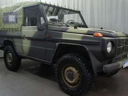 Grün Gebraucht 1988 Mercedes G240 SUV | 24.990 €