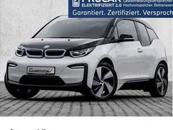 Weiß Gebraucht 2022 BMW i3 Comfort Edition Kleinwagen | 19.990 € (Guter Preis)