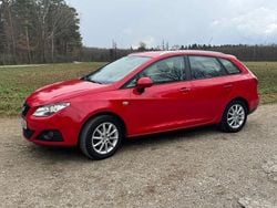 Rot Gebraucht 2011 Seat Ibiza Style Limousine | 4.900 € (Guter Preis)