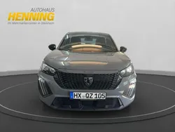 Grau Gebraucht 2024 Peugeot 2008 Active SUV | 19.995 € (Fairer Preis)