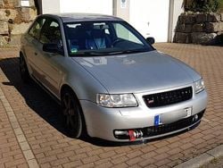 Silber Gebraucht 2000 Audi S3 Kleinwagen | 6.900 €