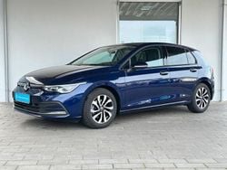 Atlantic blue metallic Gebraucht 2022 VW Golf VIII Active Limousine | 24.850 € (Guter Preis)