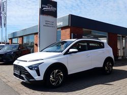 Weiß Gebraucht 2022 Hyundai Bayon Trend SUV | 19.400 € (Fairer Preis)