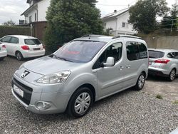 Silber Gebraucht 2011 Peugeot Partner S Van | 7.499 € (Fairer Preis)