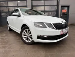 Weiß Gebraucht 2020 Skoda Octavia Ambition Kombi | 14.999 € (Fairer Preis)