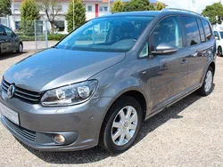 Grau Gebraucht 2014 VW Touran Cup Van / Kleinbus | 6.995 € (Guter Preis)