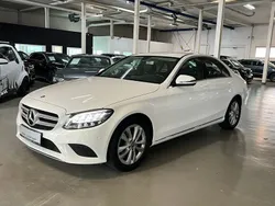 Polarweiss unilack Gebraucht 2019 Mercedes C180 Avantgarde Limousine | 25.890 € (Fairer Preis)