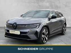Grau Gebraucht 2023 Renault Mégane Techno Limousine | 28.950 € (Teuer)
