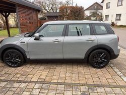 Grau Gebraucht 2020 Mini One Clubman Essential Kombi | 14.500 € (Guter Preis)