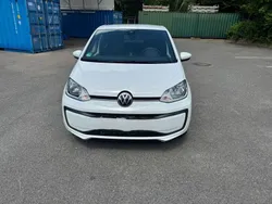 Weiß Gebraucht 2020 VW up! Kleinwagen | 5.500 € (Guter Preis)