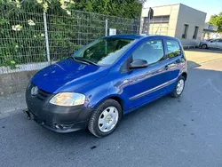 Blau Gebraucht 2011 VW Fox Basis Kleinwagen | 1.450 € (Guter Preis)