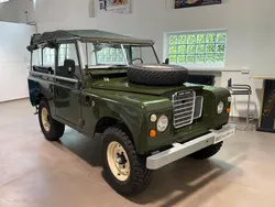 Grün Gebraucht 1975 Land Rover 88 Cabrio | 29.500 €