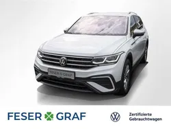 Pure white Gebraucht 2024 VW Tiguan Life SUV | 41.390 € (Teuer)