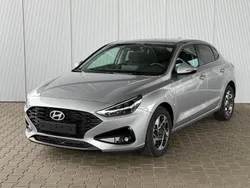 Shimmering silver Neu 2025 Hyundai i30 Life | 24.230 € (Superpreis)