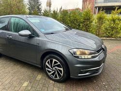 Grau Gebraucht 2019 VW Golf VII Join Limousine | 12.999 € (Guter Preis)
