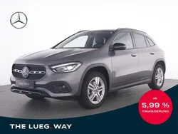 Grau Gebraucht 2020 Mercedes GLA200 Progressive SUV | 29.835 € (Fairer Preis)