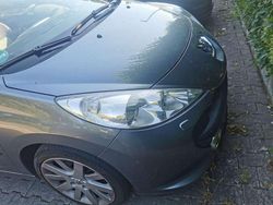 Gebraucht 2007 Peugeot 207 CC Platinum Cabrio | 2.850 € (Guter Preis)