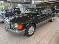 Schwarz Gebraucht 1986 Mercedes 500 Limousine | 34.950 €