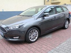 Grau Gebraucht 2018 Ford Focus Cool & Connect Limousine | 9.490 € (Guter Preis)