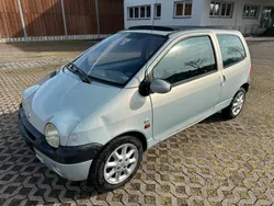 Silber Gebraucht 2001 Renault Twingo Kleinwagen | 1.250 € (Fairer Preis)