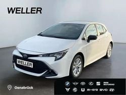Weiss Neu 2025 Toyota Corolla Hybrid Business Edition Limousine | 27.390 € (Superpreis)