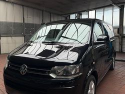 Schwarz Gebraucht 2010 VW Multivan Van | 13.999 €