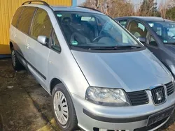 Silber Gebraucht 2004 Seat Alhambra Reference Van / Kleinbus | 1.500 € (Guter Preis)