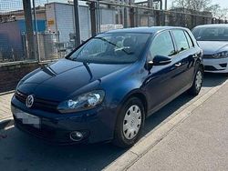 Blau Gebraucht 2009 VW Golf VI Kleinwagen | 3.800 € (Fairer Preis)