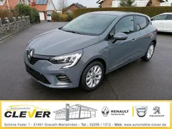 Grau Gebraucht 2021 Renault Clio V Experience Limousine | 13.500 € (Fairer Preis)