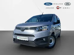 Silber Gebraucht 2023 Toyota Proace City Van | 23.990 €