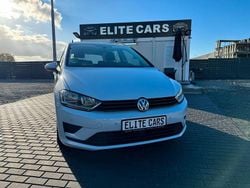 Weiß Gebraucht 2017 VW Golf Sportsvan Allstar Van / Kleinbus | 12.790 € (Guter Preis)