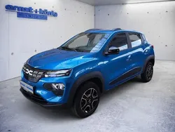 Grün Gebraucht 2023 Dacia Spring Essentiel Kleinwagen | 11.980 € (Fairer Preis)